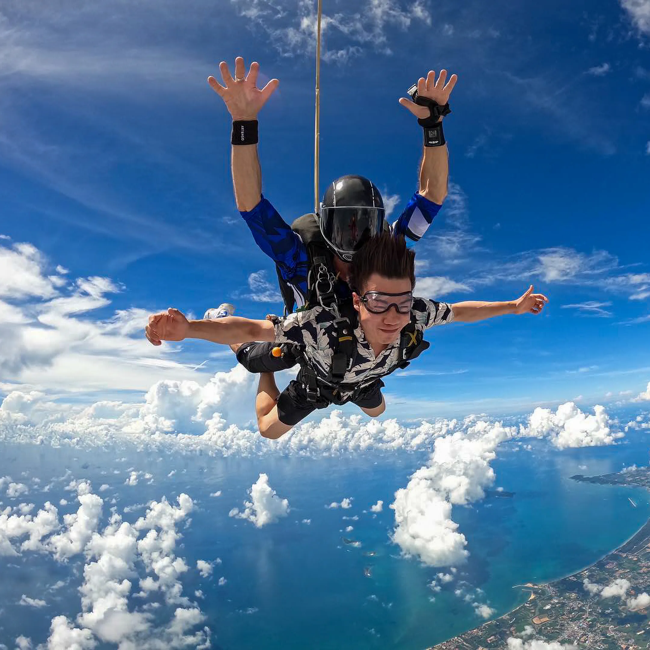 Tandem Jump with Sea View